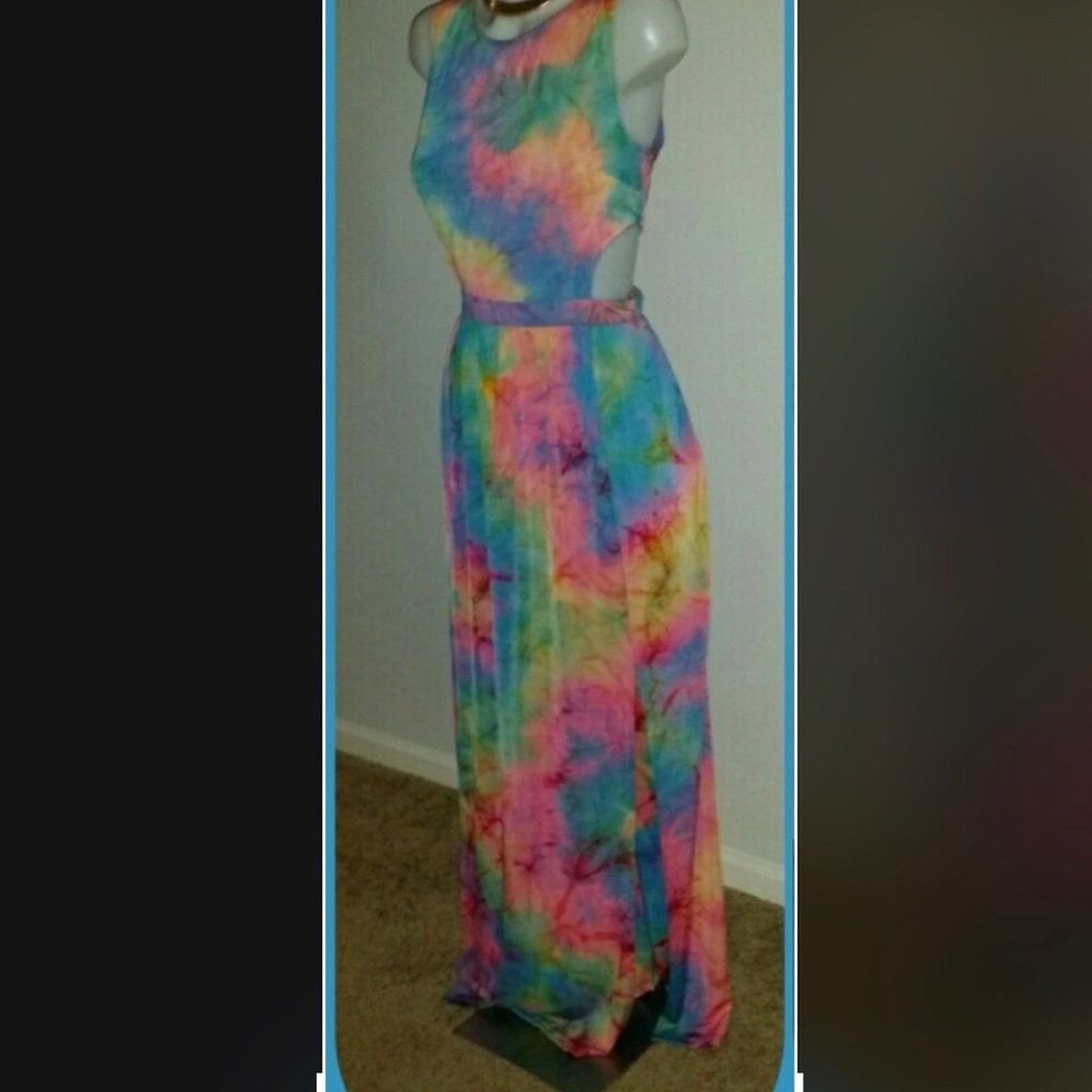 Tie Dye Multi-Color Maxi-Dress